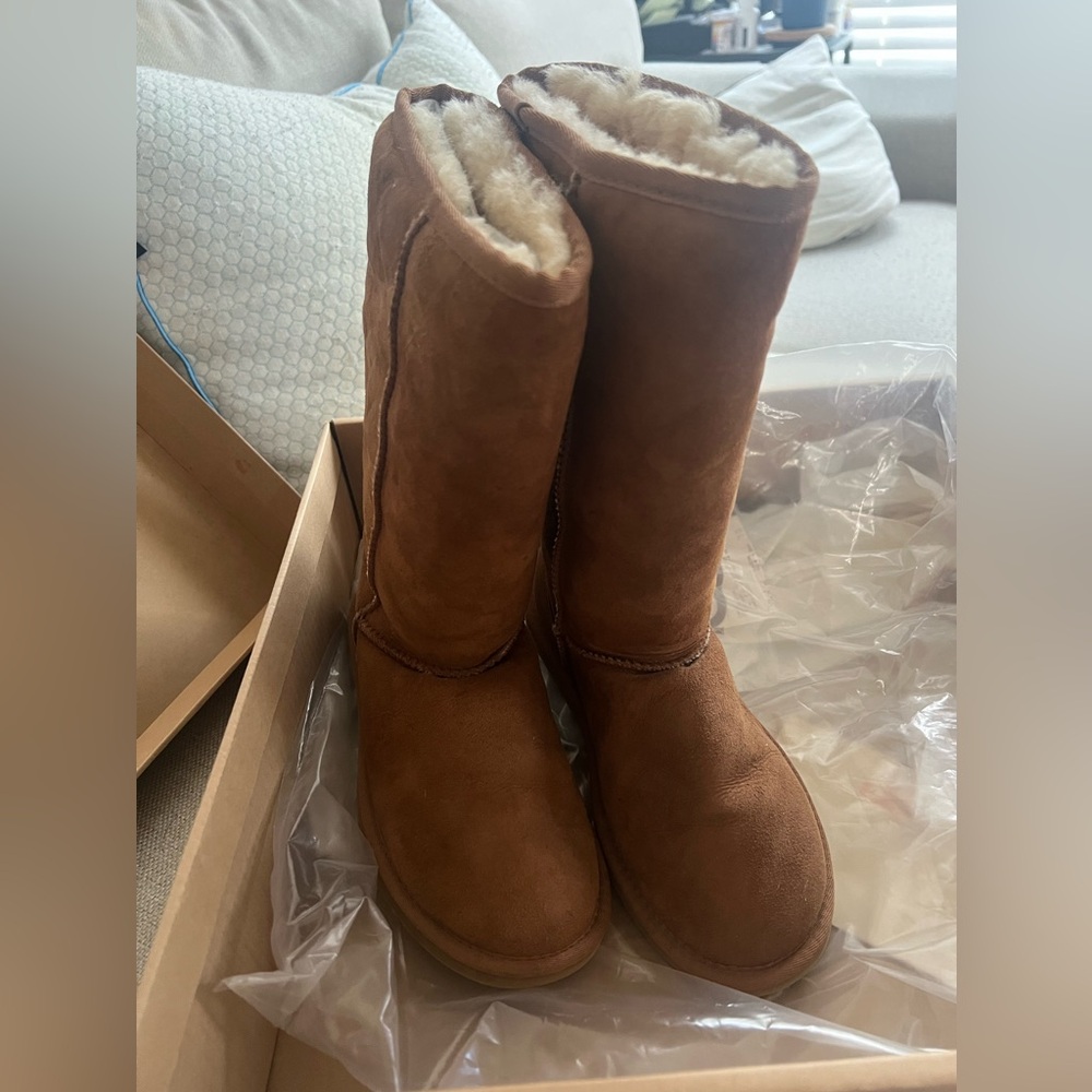 Gently worn UGG Australia classic tall boots